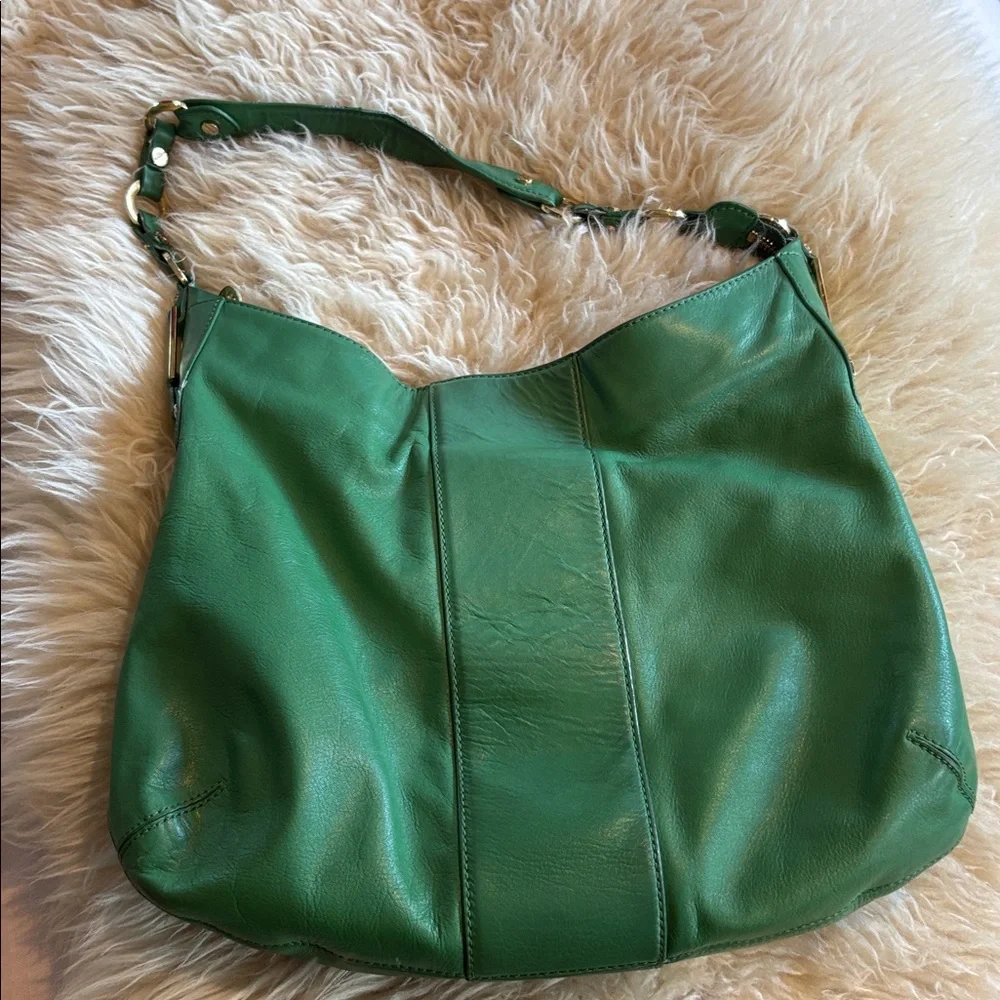 Tory Burch “Nico” pure fabulous Leather Green Hobo Bag